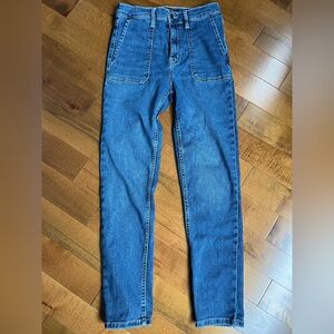 Calvin Klein High Rise Straight Leg Jeans Size 4/27 Sustainable Denim ♻️